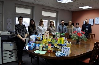 Zdjęcie artykułu Szykujemy paczki w ramach akcji „Bożonarodzeniowa Paczka...